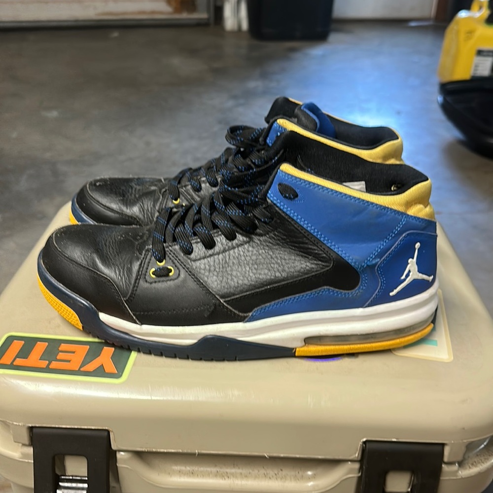 Jordan Flight Sneakers